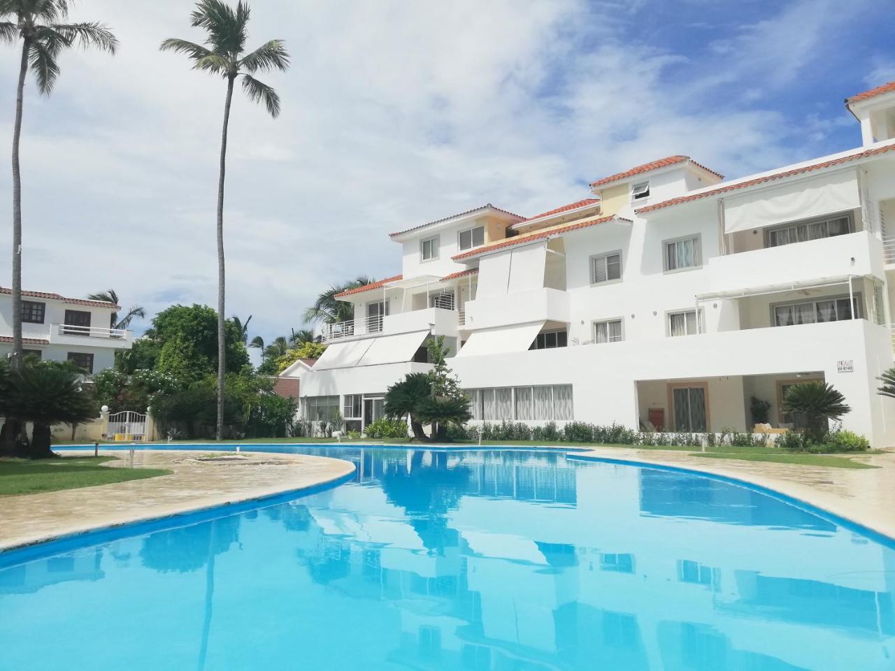 Las Terrazas Vip Pool Beach Club & Spa Пунта-Кана Экстерьер фото
